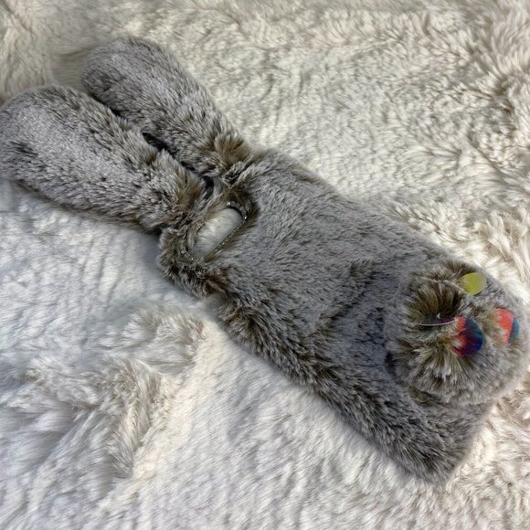 Faux Fur Bunny Phone Case - Fits iPhone 5/5S/5SE - Picture 3 of 8